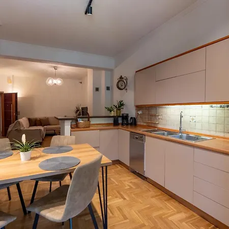 Tems Hub Апартаменты Corfu (city)